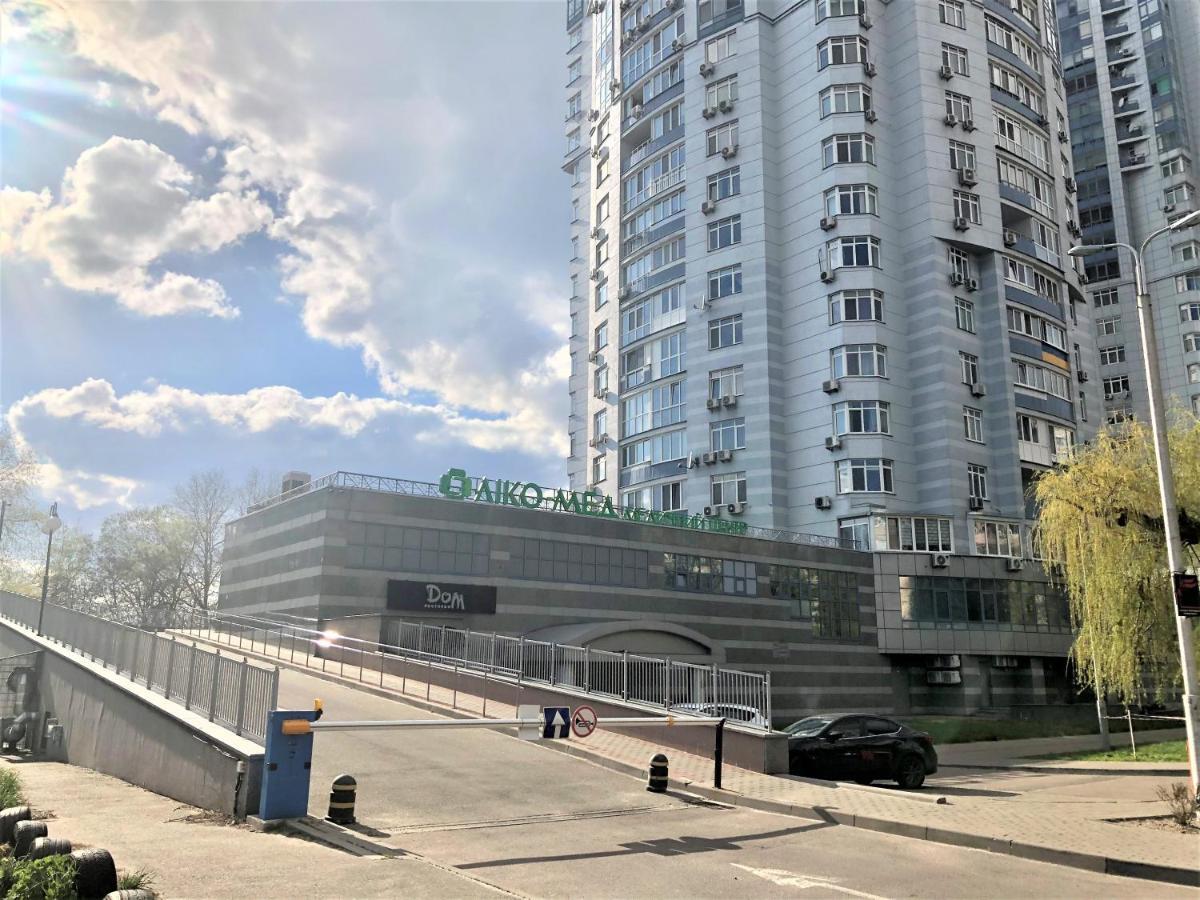Vip Апартаменти З Видом На Озеро Kiev Dış mekan fotoğraf